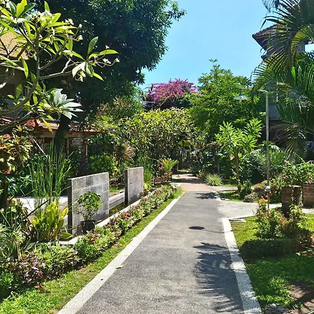 Lovina Beach Hotel